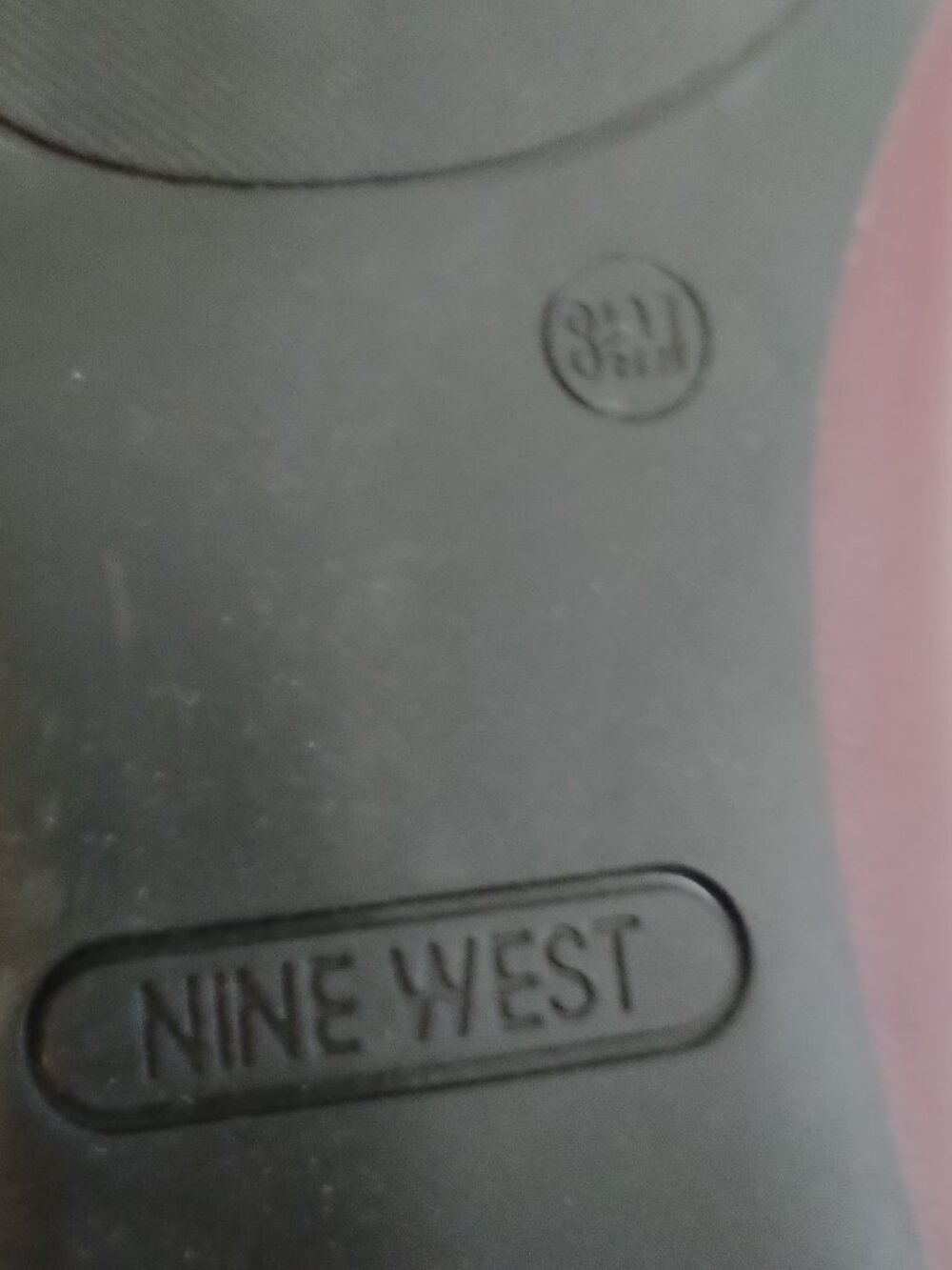 Nine West Purple Leather Ballerina Flats with Black Cap Toe, 8.5M - Picture 9 of 9